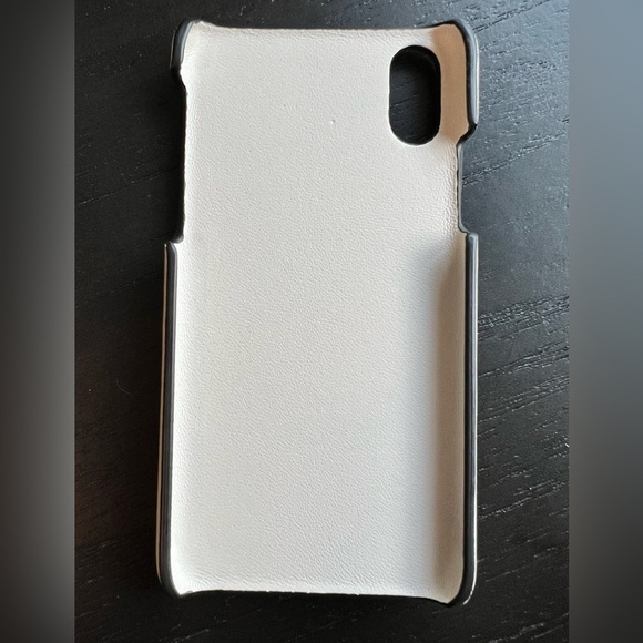 NWT BOTTEGA VENETA
White Leather iPhone X Cell Phone Case w/ Pouch & Gift Box - Picture 4 of 8